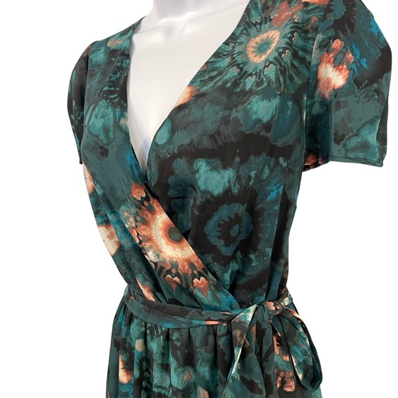 Whimsy Floral Wrap Dress in Teal Pattern - Picture 3 of 13
